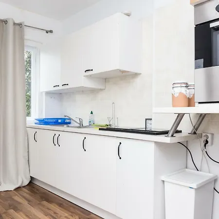 Vakantiehuis Family House With Parking Praag